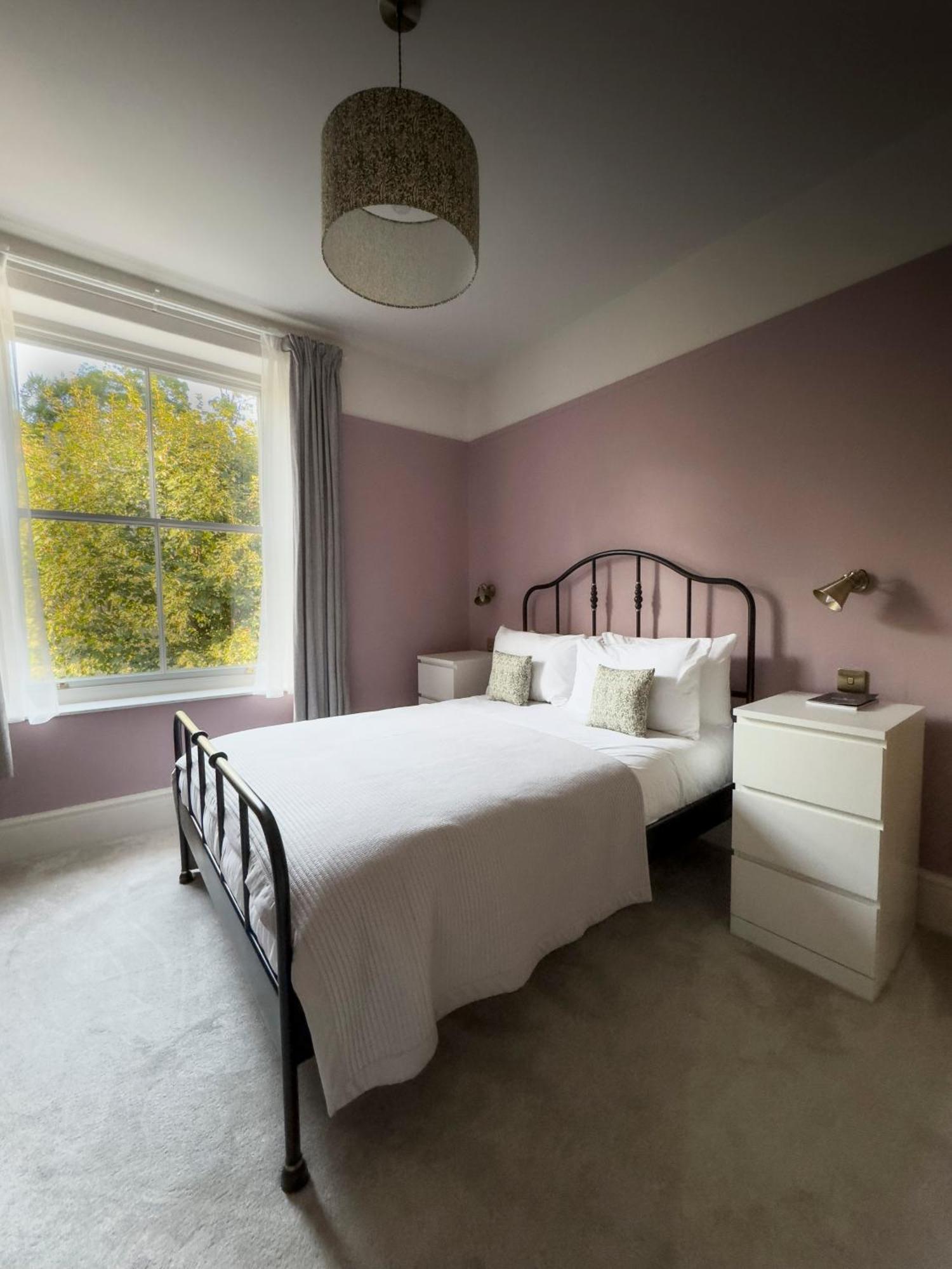 Riversdale House Bed & Breakfast Llangollen Exteriör bild