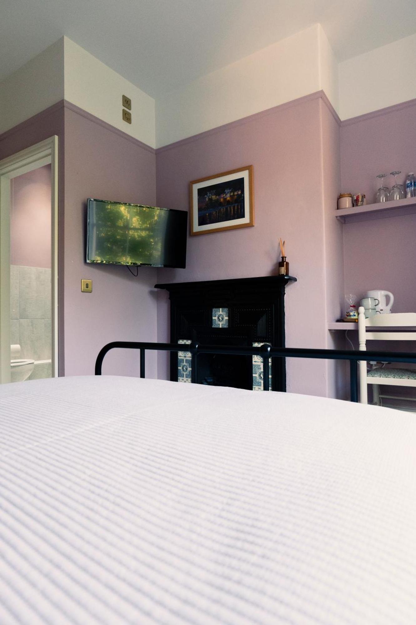 Riversdale House Bed & Breakfast Llangollen Exteriör bild